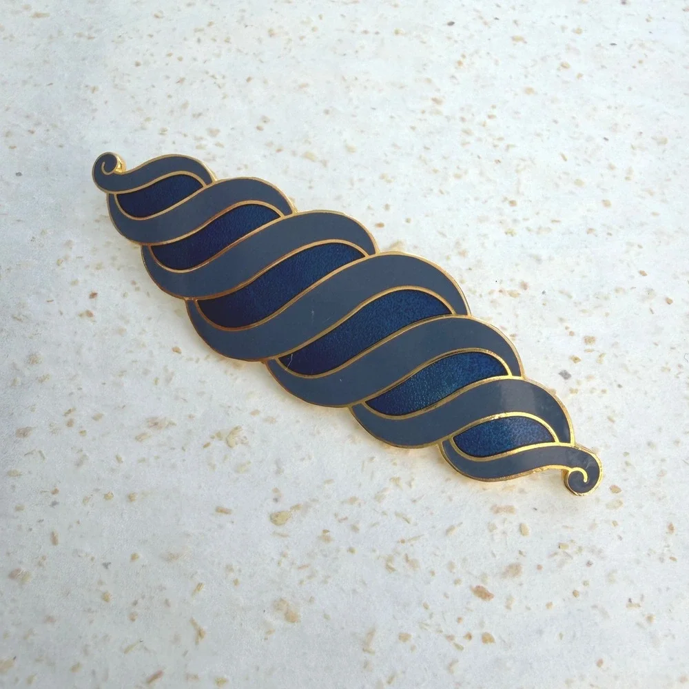 Isle of Skye Vintage Blue Enamel Gold Tone Swirl Wave Brooch Pin Scottish Design